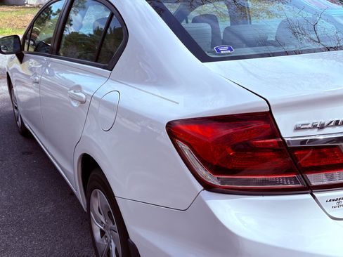 Used 2015 Honda Civic LX image 6