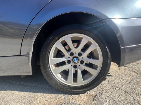 Used 2006 BMW 325i Sedan image 25