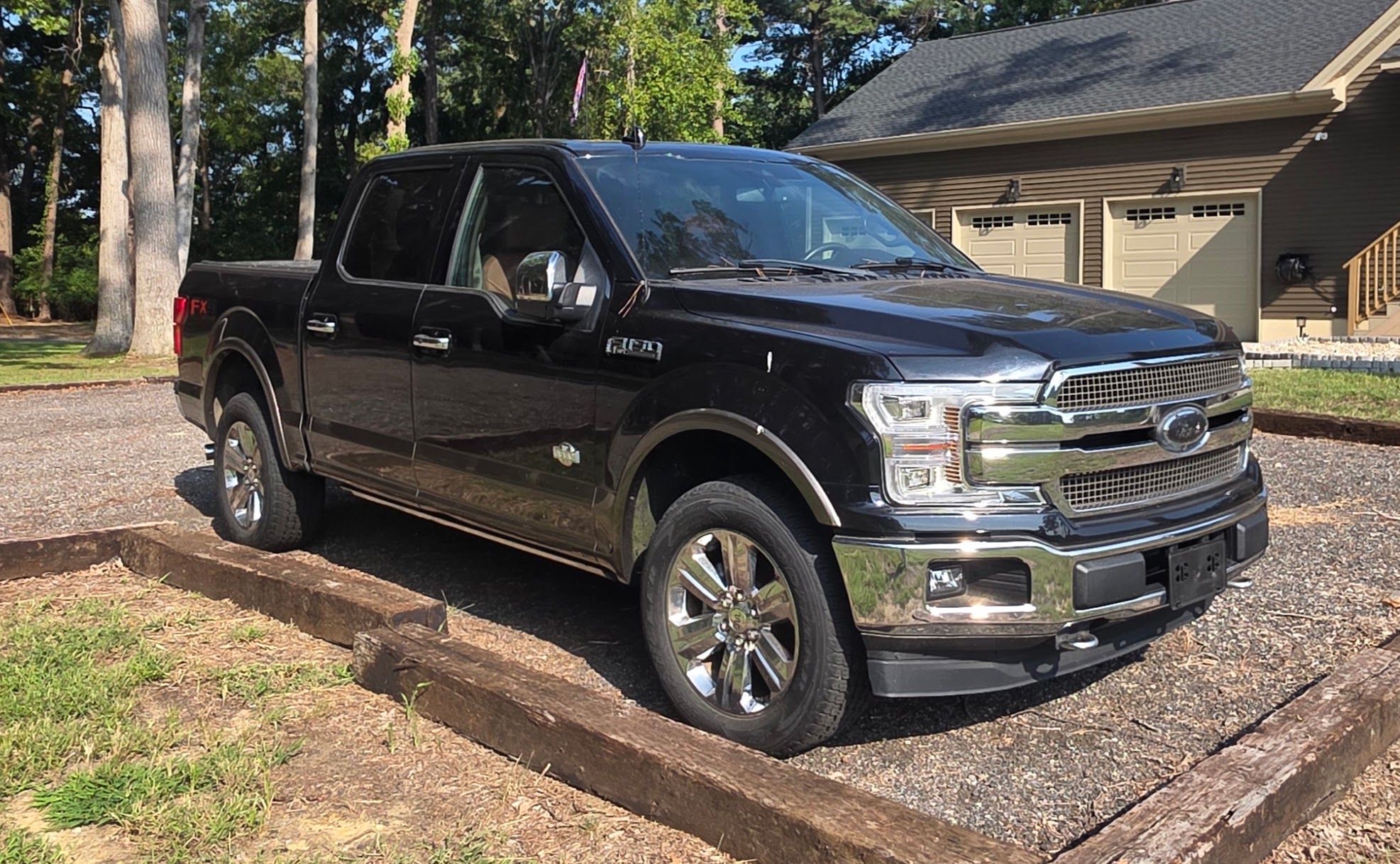 Used 2020 Ford F150 King Ranch w/ Equipment Group 601A Luxury AWD/4WD image 8