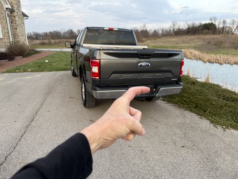Used 2019 Ford F150 XLT AWD/4WD image 12