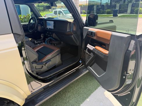 Used 2023 Ford Bronco Outer Banks AWD/4WD image 20