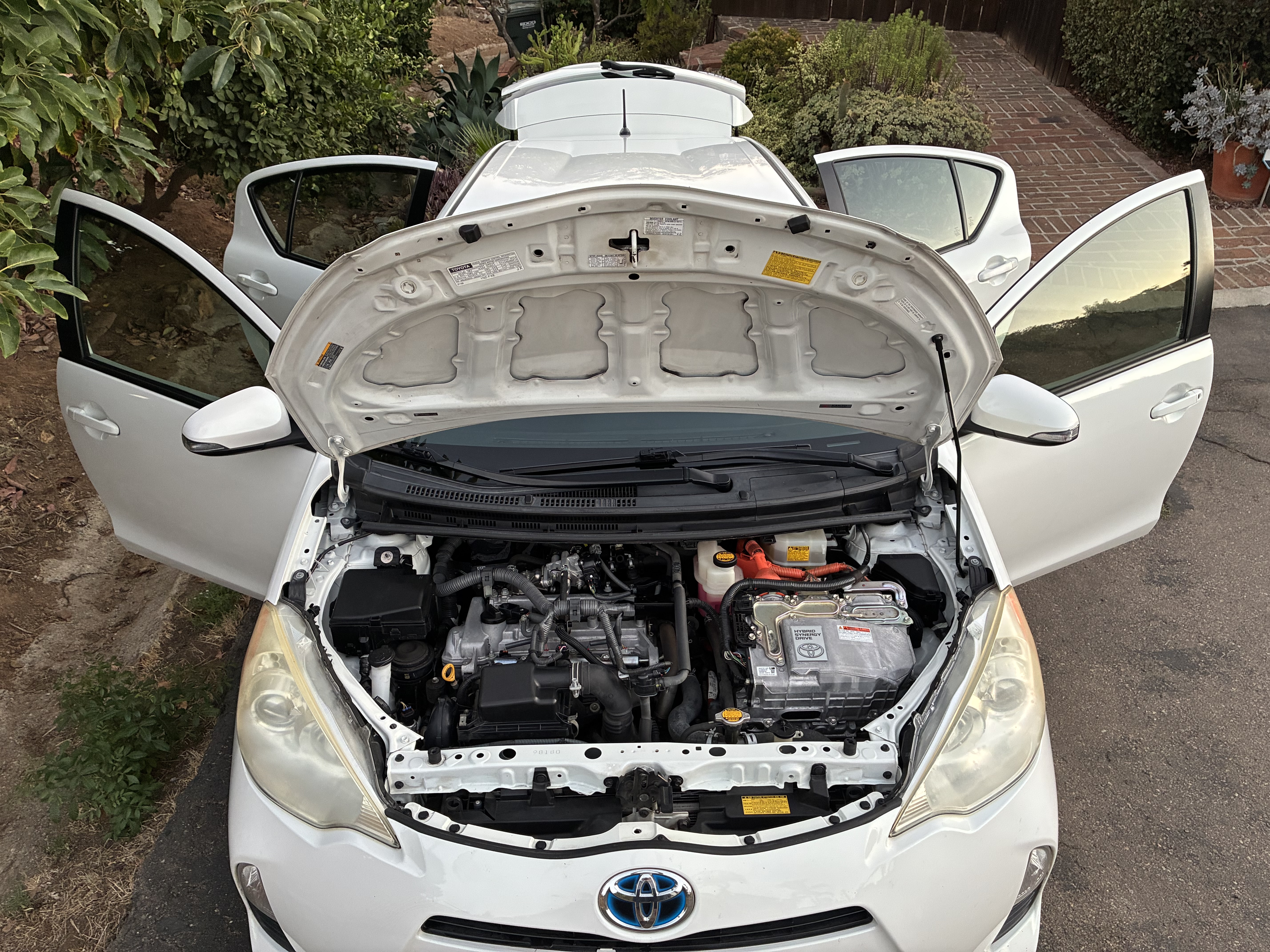 Used 2012 Toyota Prius C One FWD image 28