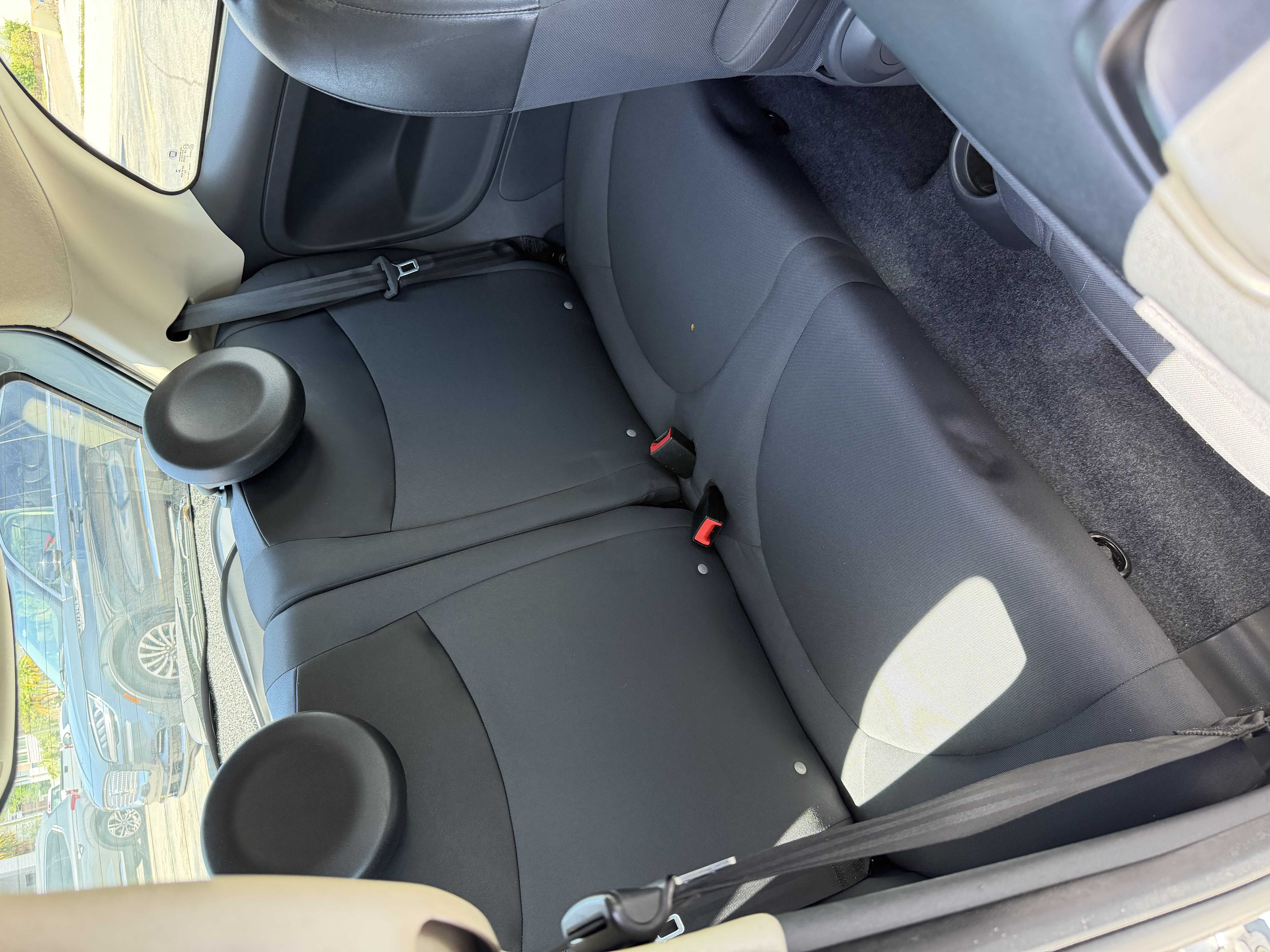 Used 2015 FIAT 500 Pop FWD image 6