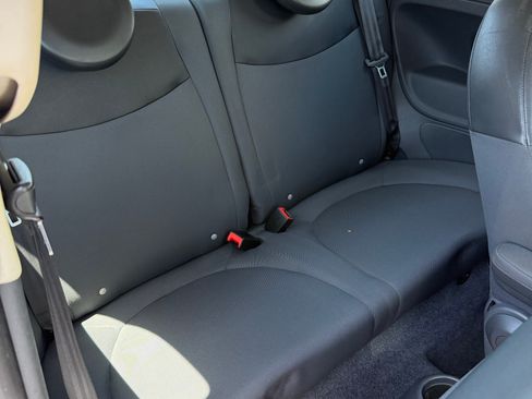 Used 2015 FIAT 500 Pop FWD image 6