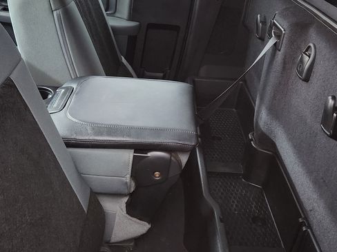 Used 2014 RAM 1500 Express image 8