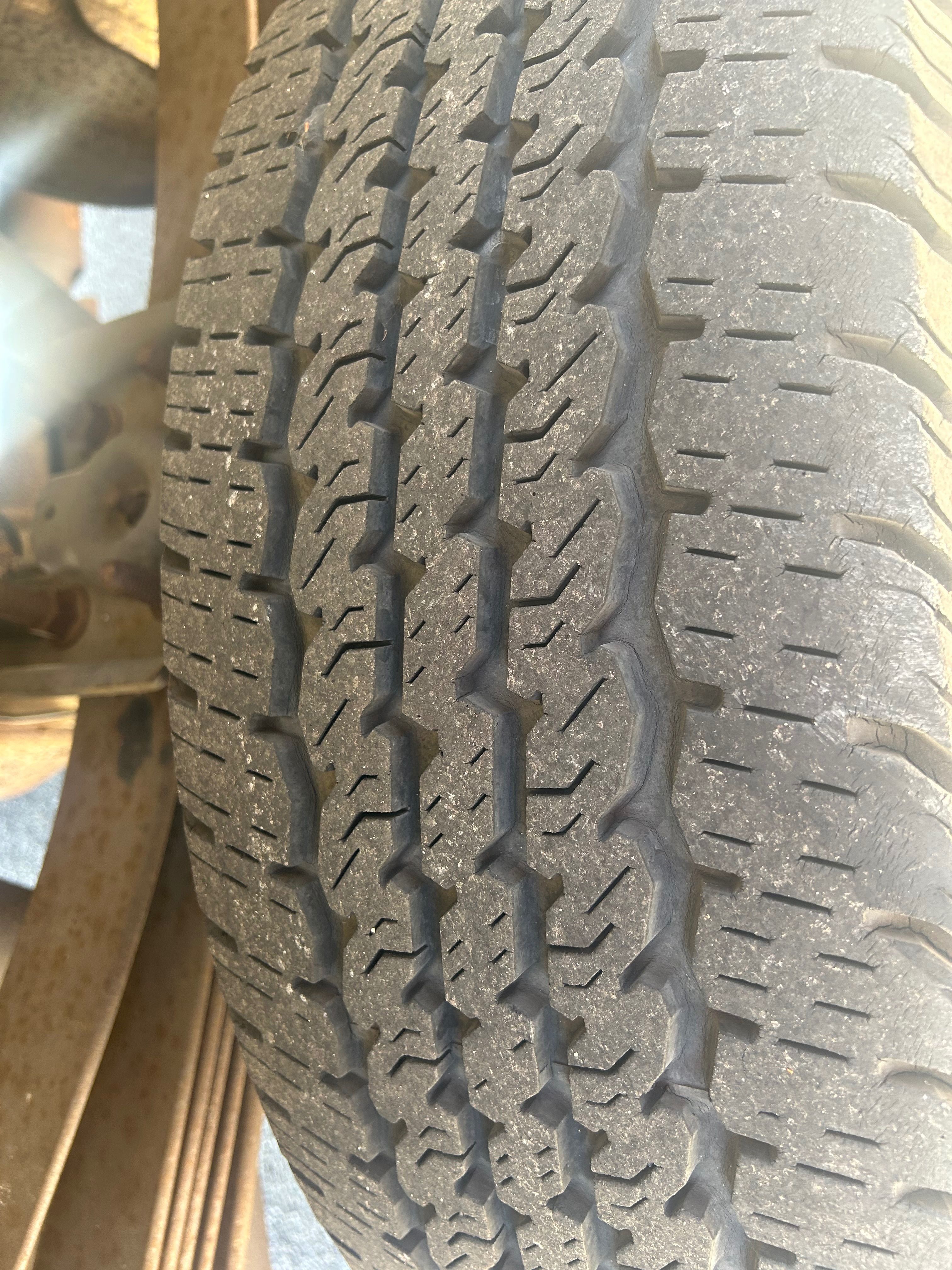 Used 2006 Ford F350 Lariat AWD/4WD image 9
