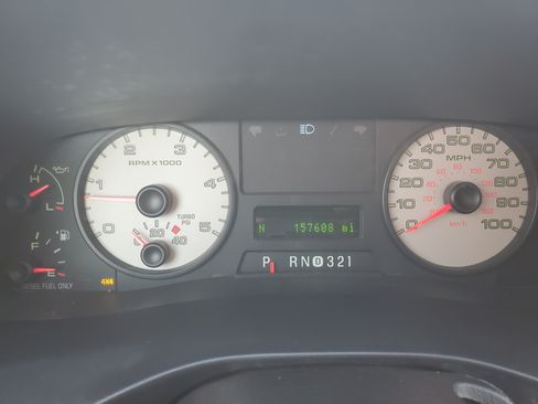 Used 2005 Ford F250 Lariat image 11