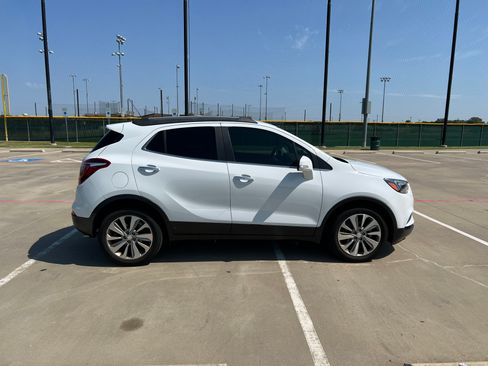 Used 2018 Buick Encore Preferred FWD image 13