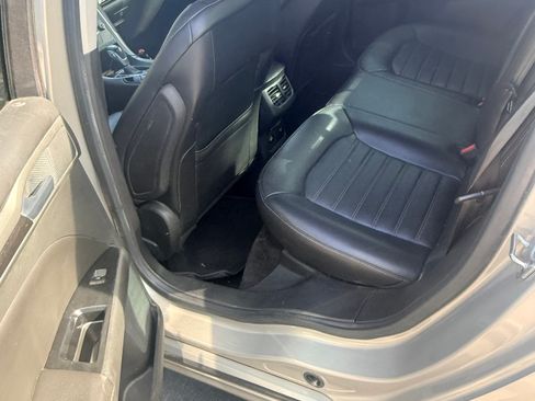 Used 2015 Ford Fusion Energi SE image 8