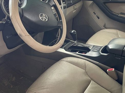 Used 2004 Toyota 4Runner Sport image 12