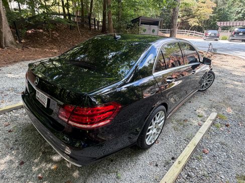Used 2016 Mercedes-Benz E 350 Sedan image 20