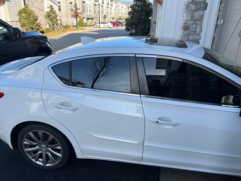 Used 2013 Acura ILX w/ Technology Package image 5