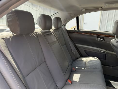Used 2007 Mercedes-Benz S 550 image 13