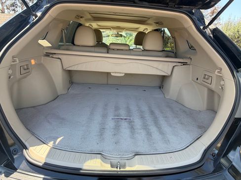 Used 2011 Toyota Venza w/ Leather Pkg FWD image 11