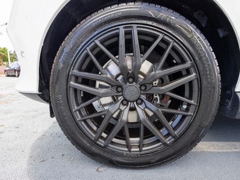 Used 2018 Mercedes-Benz GLE 350 image 30