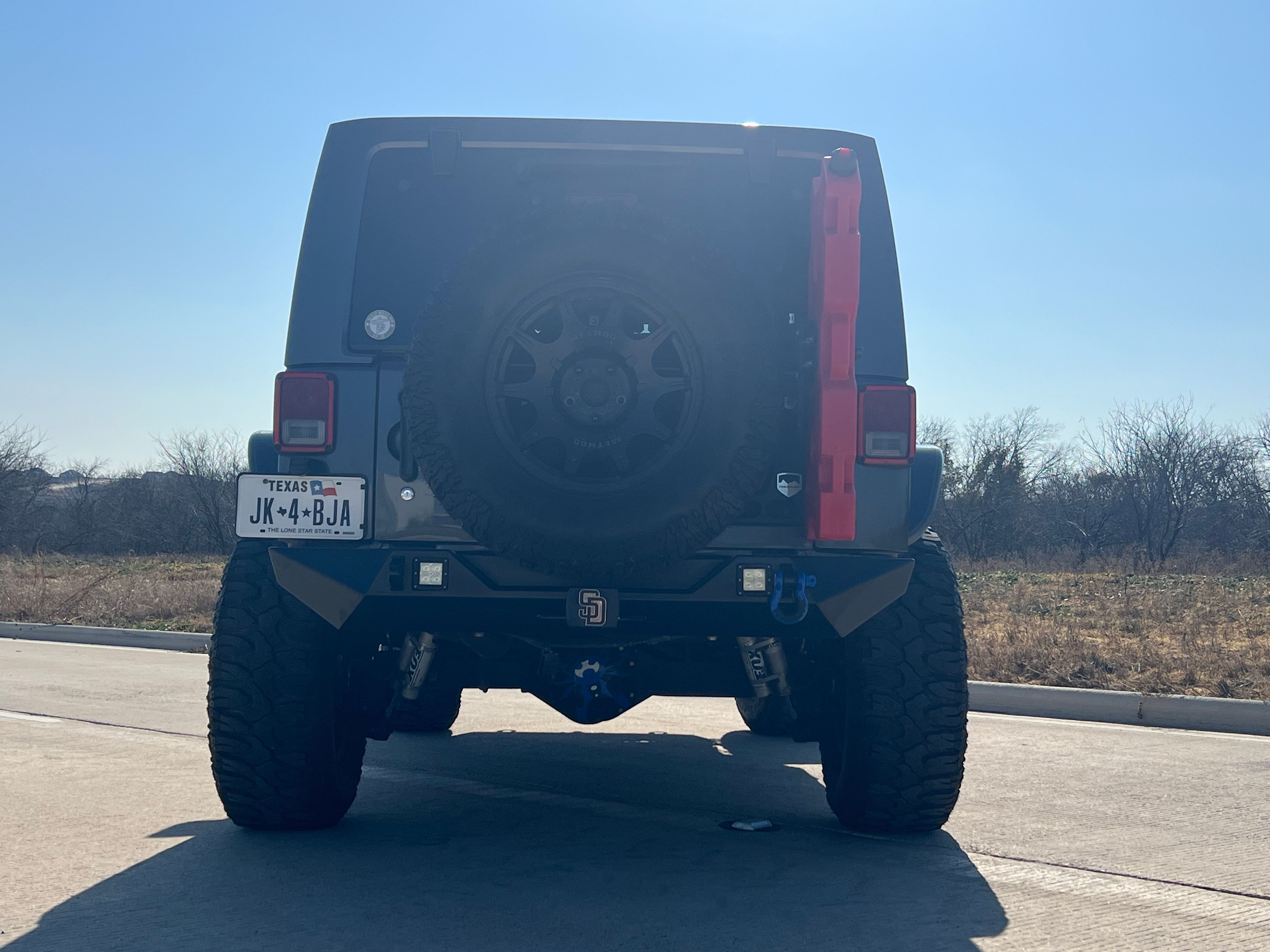 Used 2014 Jeep Wrangler Unlimited Sahara w/ Max Tow Package AWD/4WD image 5