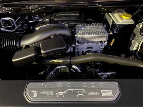 Used 2022 Jeep Wagoneer Series I image 10