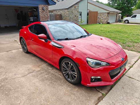 Used 2013 Subaru BRZ Limited w/ Popular Pkg 1B RWD image 1