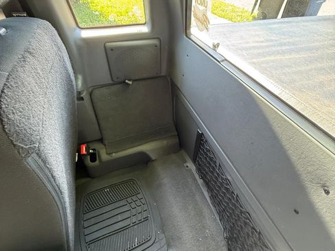 Used 2011 Ford Ranger XLT RWD image 14
