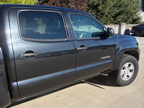 Used 2010 Toyota Tacoma 4x4 Double Cab image 10
