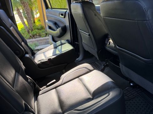 Used 2020 Chevrolet Suburban LT w/ Max Trailering Package image 9