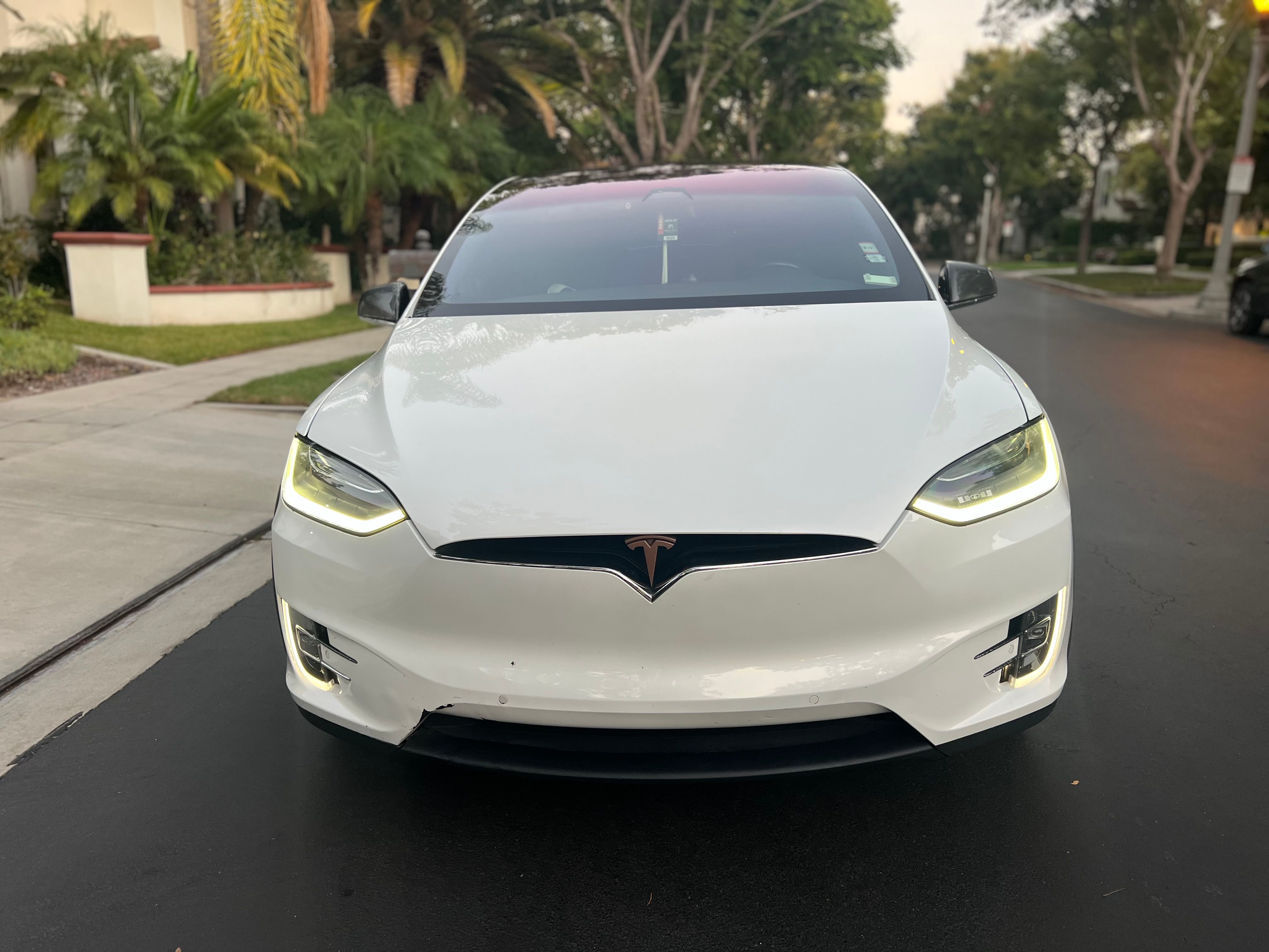 Used 2020 Tesla Model X Long Range AWD/4WD image 11