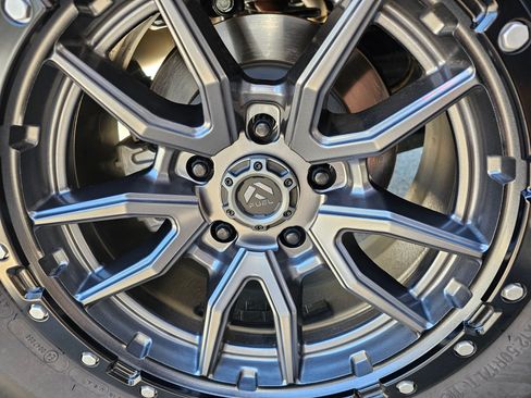 Used 2024 Jeep Wrangler Unlimited Sport image 9