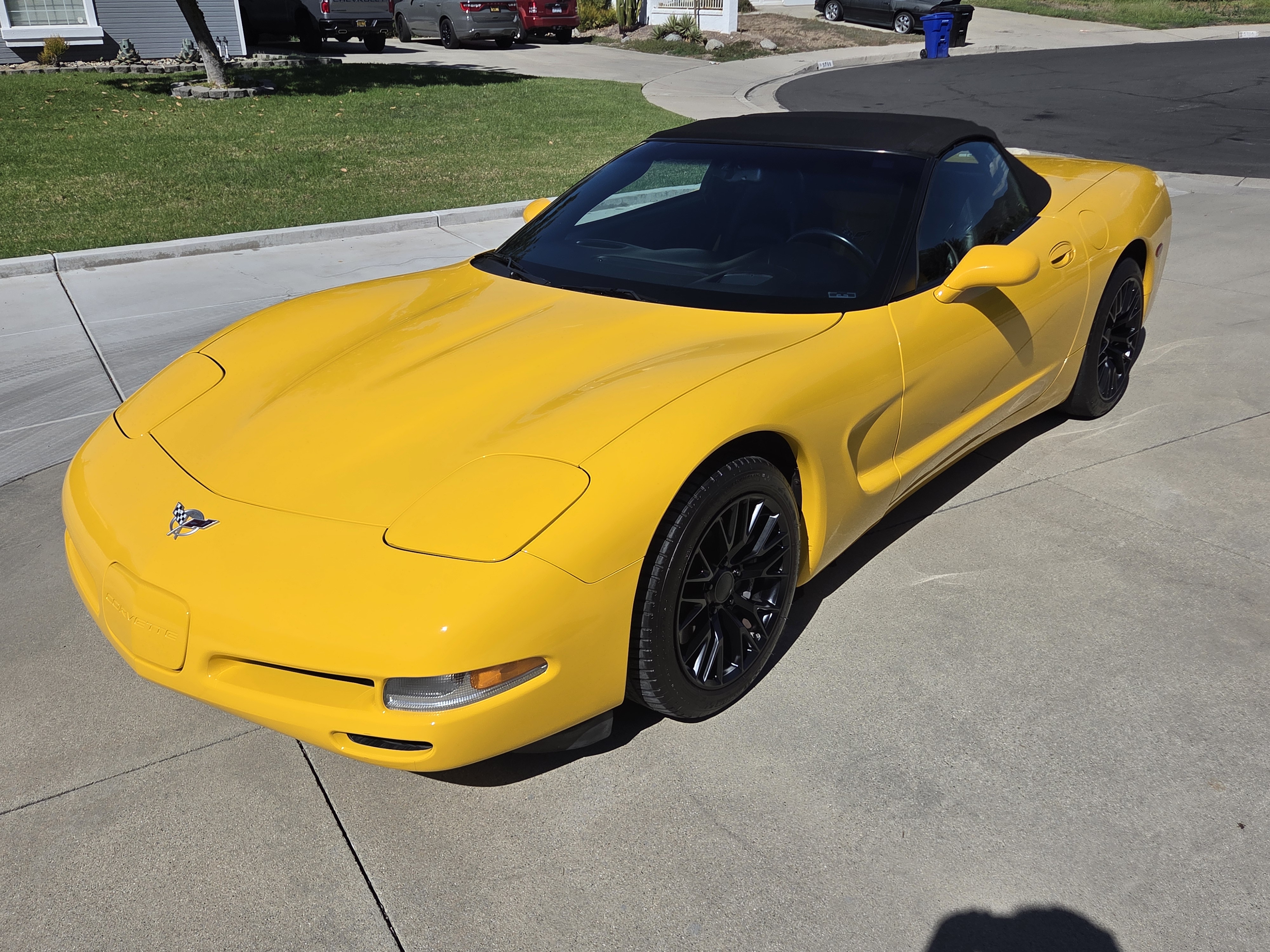 Used 2003 Chevrolet Corvette Convertible w/ Preferred Equipment Group1 RWD image 5