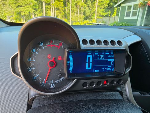 Used 2015 Chevrolet Sonic LS image 12