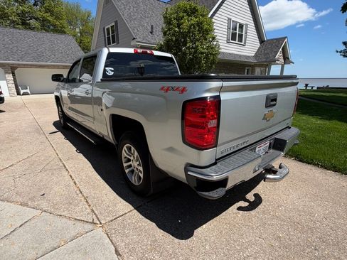 Used 2017 Chevrolet Silverado 1500 LT w/ All Star Edition AWD/4WD image 19
