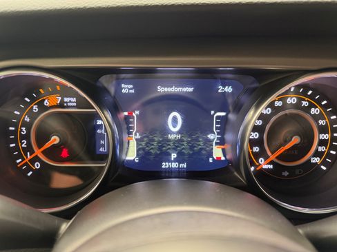 Used 2023 Jeep Wrangler Sport AWD/4WD image 13