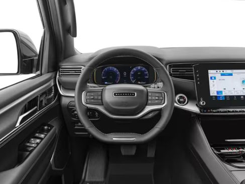 Used 2024 Jeep Wagoneer L Series II image 11