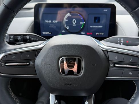 Used 2024 Honda Prologue Touring image 17