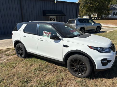 Used 2019 Land Rover Discovery Sport HSE image 4