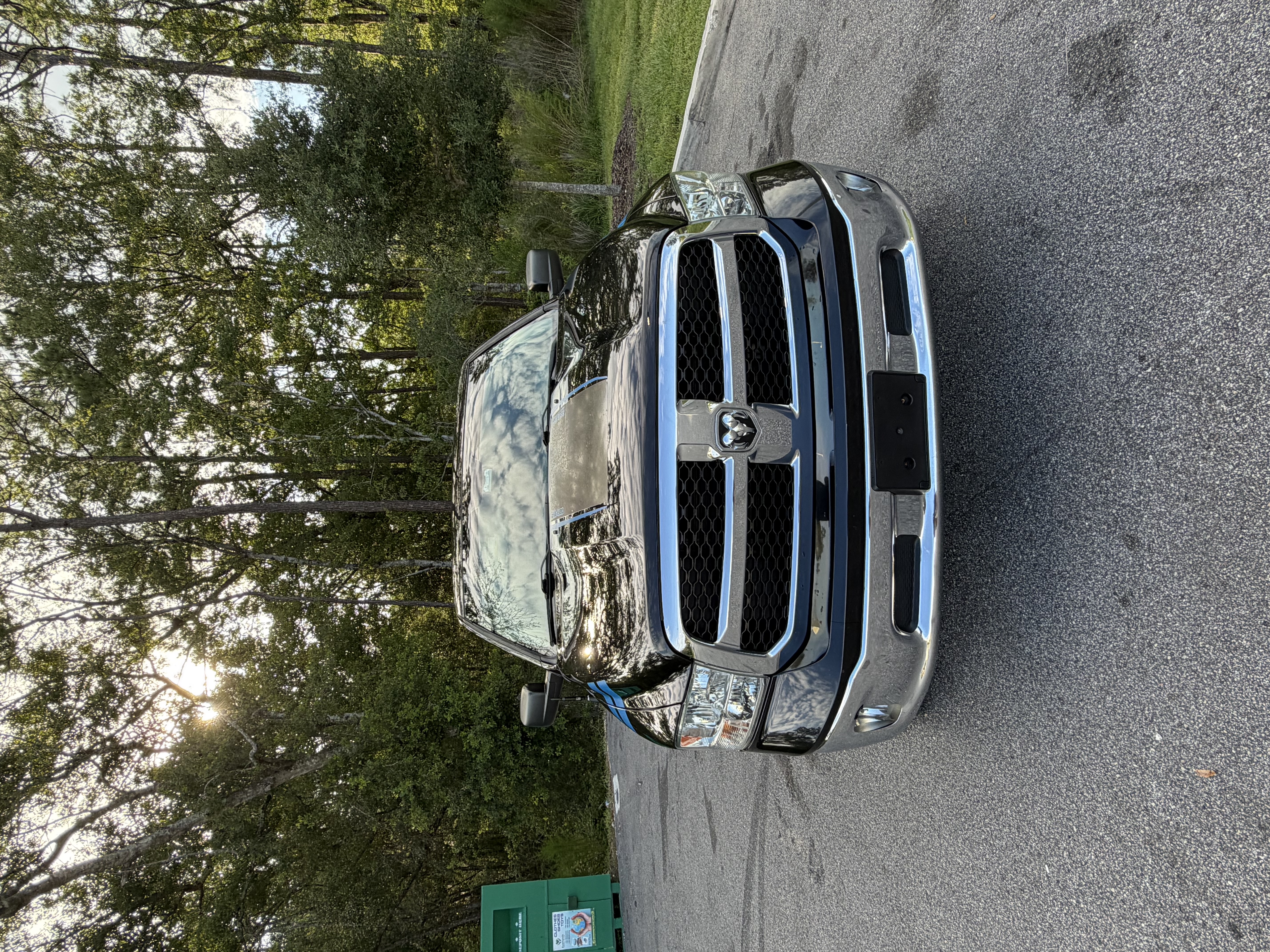 Used 2019 RAM 1500 ST w/ SXT Plus Group AWD/4WD image 4