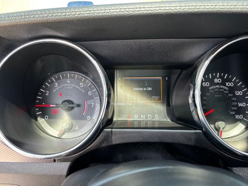 Used 2017 Ford Mustang GT RWD image 19