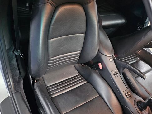 Used 2002 Porsche 911 Cabriolet image 12