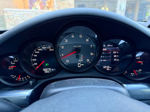 Used 2014 Porsche 911 Carrera S RWD image 11