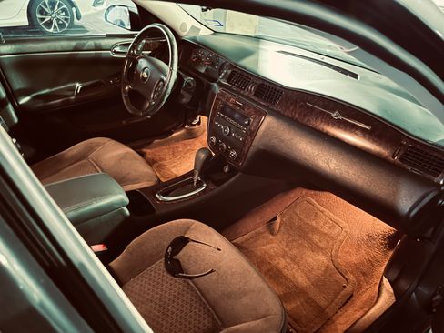 Used 2014 Chevrolet Impala Limited LS image 8