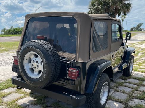 Used 1999 Jeep Wrangler Sahara AWD/4WD image 6