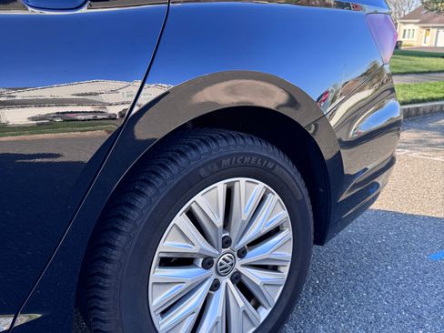 Used 2019 Volkswagen Jetta S w/ Driver Assistance Package image 12