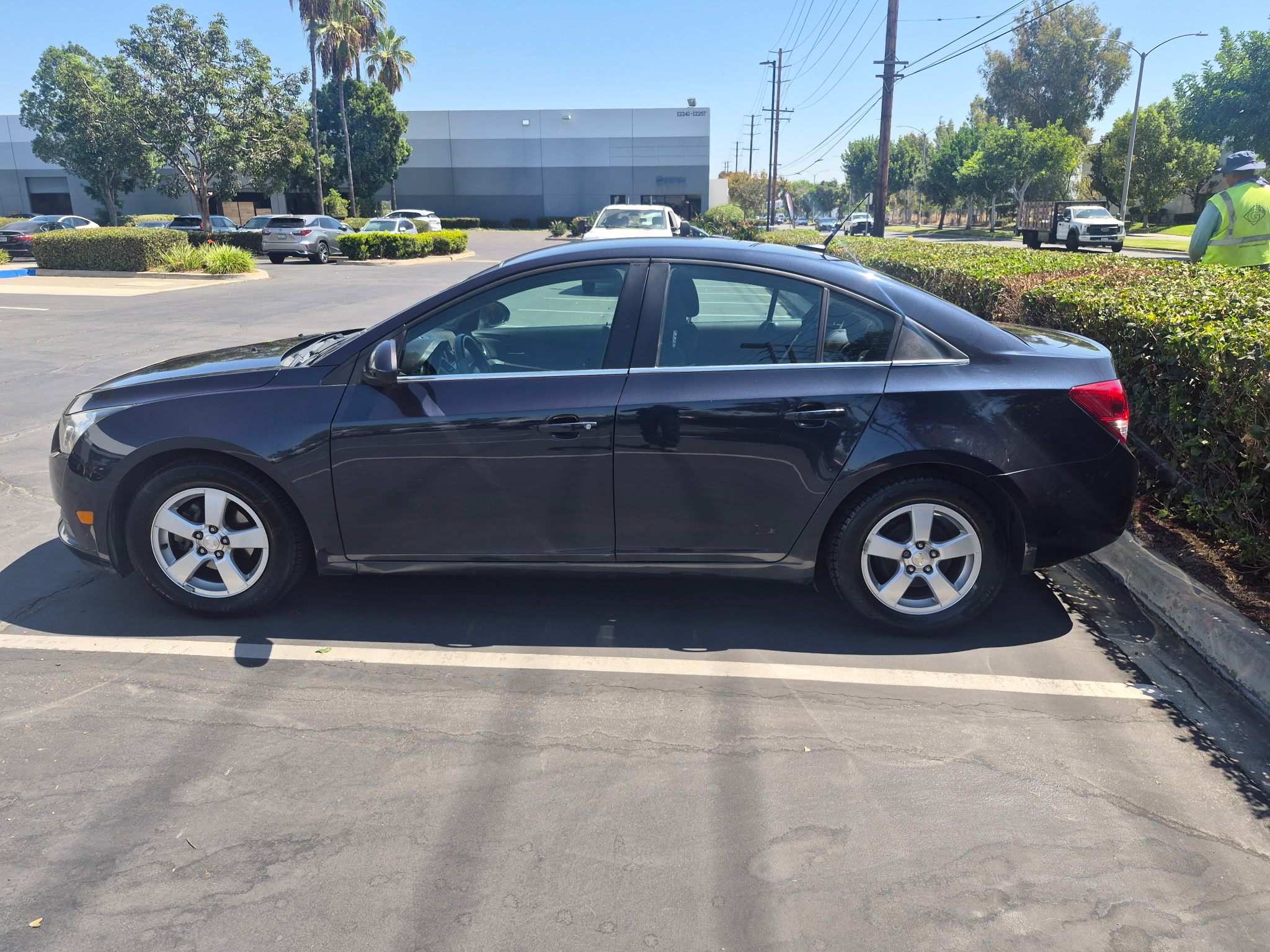 Used 2014 Chevrolet Cruze LT FWD image 6