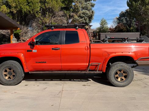 Used 2017 Toyota Tundra Limited image 6