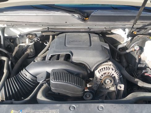 Used 2010 Chevrolet Avalanche LTZ image 13