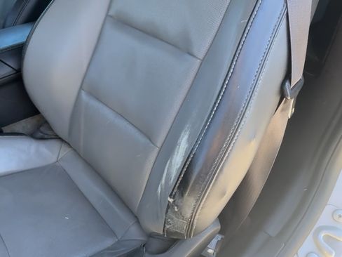 Used 2011 Chevrolet Camaro SS image 6