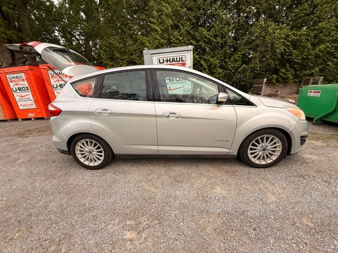 Used 2013 Ford C-MAX SEL FWD image 4