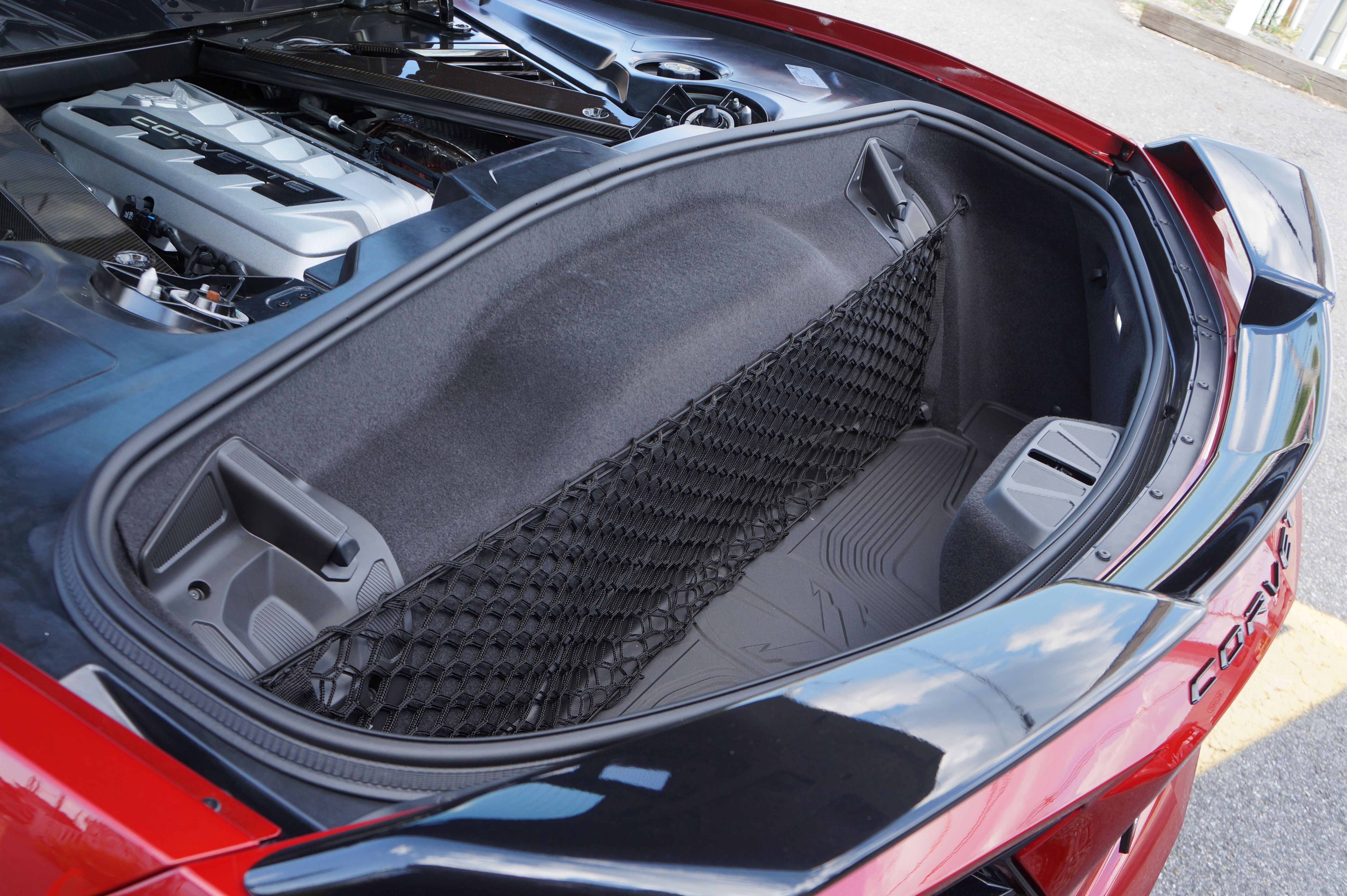 Used 2022 Chevrolet Corvette Stingray Preferred Cpe w/ Engine Appearance Package RWD image 9