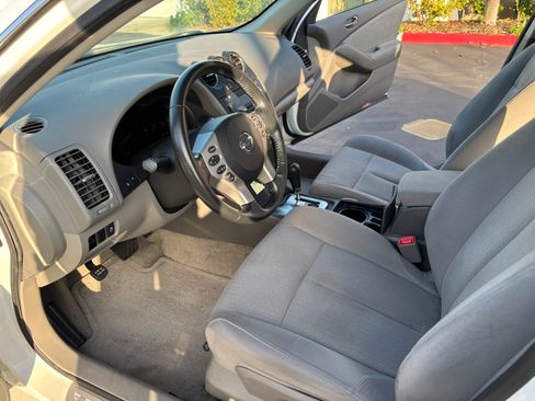 Used 2012 Nissan Altima 2.5 S w/ Convenience Pkg image 9
