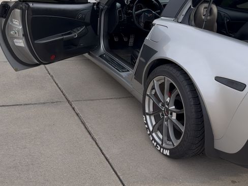 Used 2005 Chevrolet Corvette Coupe w/ Preferred Equipment Group image 15