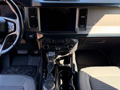 Used 2021 Ford Bronco Outer Banks image 12
